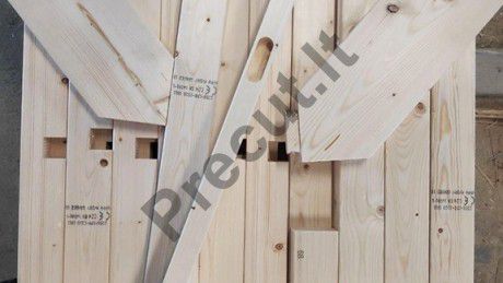 Precut karkaso mazgai ir jungtys – tikslus supjovimas pagal projektą.
